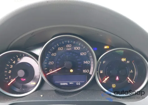 2005 Acura Rl 3.5 z USA, uszkodzony, nr VIN JH4KB16545C008280